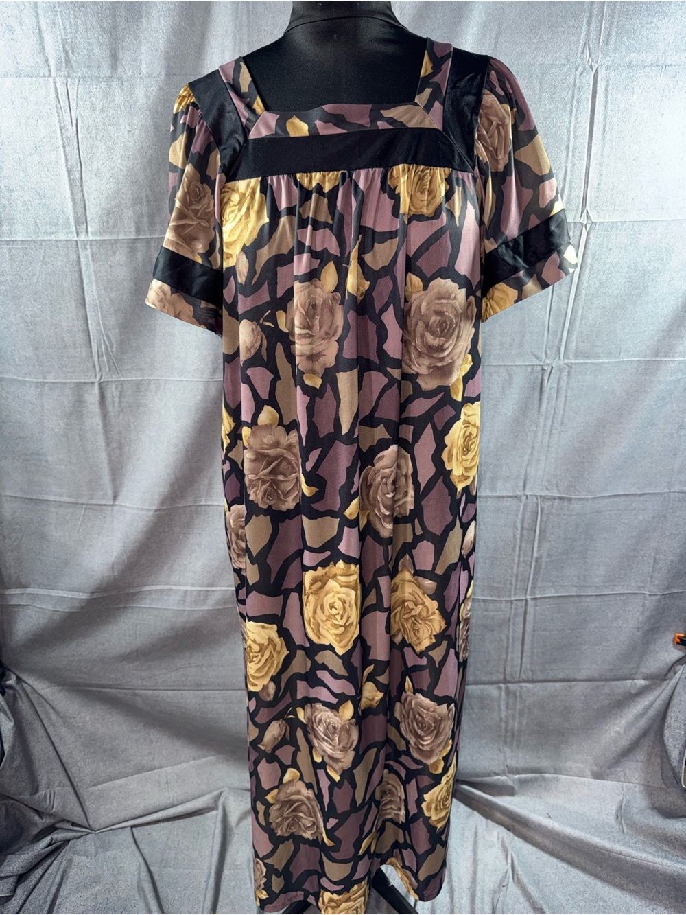 2804-Classic Floral Square-Neck Maxi Dress in Purple and Yellow